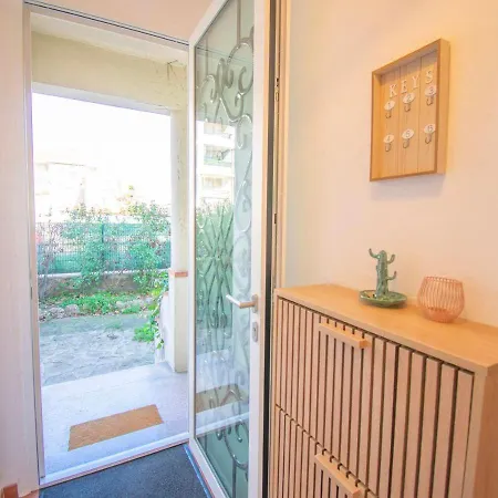 Rdc Ac Terrasse 8 Pers アパート Fréjus