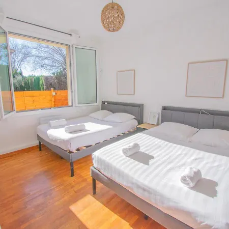 Appartement Rdc, Ac, Terrasse, 8 Pers *