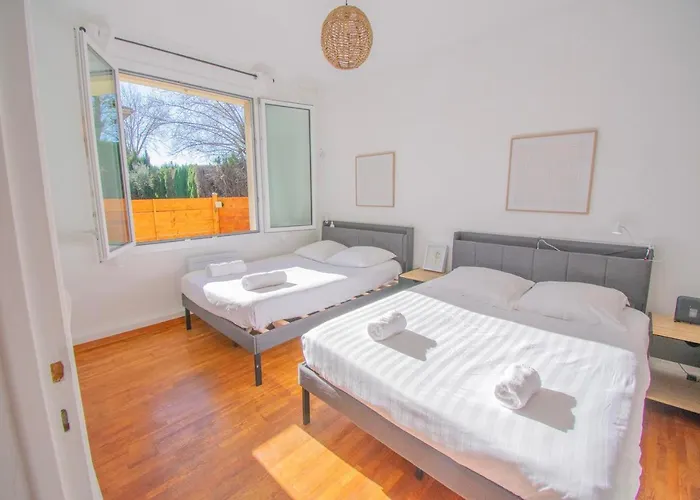 Appartement Rdc, Ac, Terrasse, 8 Pers *