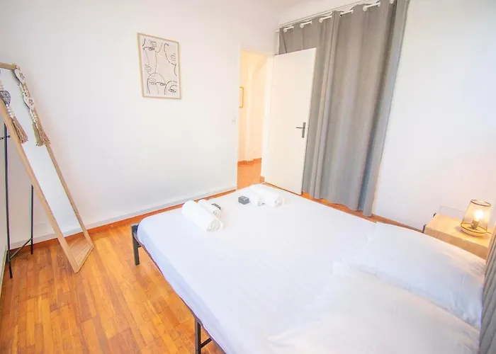 Apartmán Rdc, Ac, Terrasse, 8 Pers *