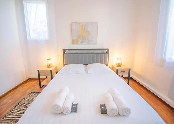 Rdc, Ac, Terrasse, 8 Pers * Фрежюс