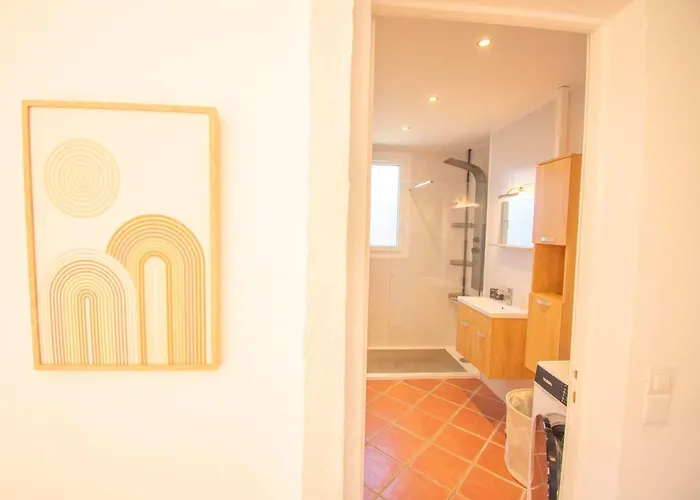 Rdc, Ac, Terrasse, 8 Pers Appartement *